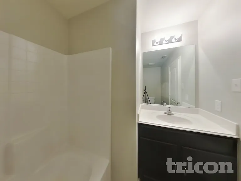 1367 Barrel Dr — Photo 11