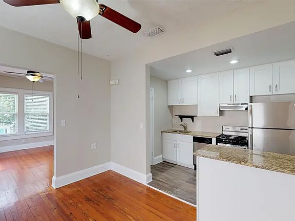 5th image of 2916 W Bay Vista Ave APT 1