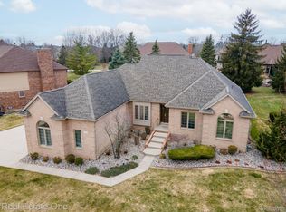 54035 Scarboro Way, Shelby Township, MI 48316