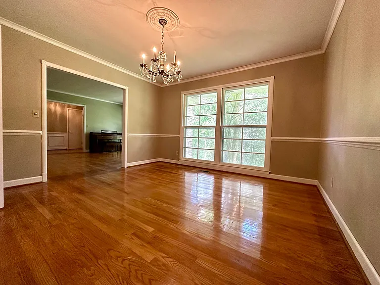 6548 Rolling Fork Dr — Photo 2
