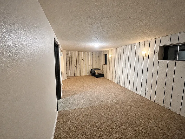 16518 E Wesley Ave — Photo 19