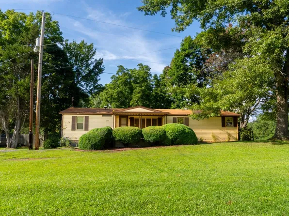 206 Wood Rd, Fayetteville, WV 25840