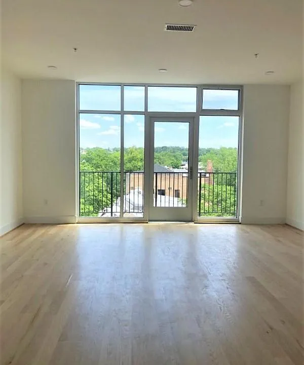 3927 Georgia Ave NW #4C