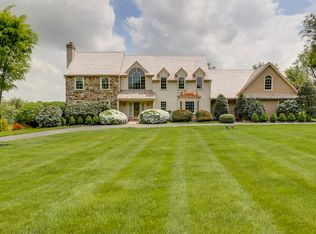 575 Deer Pointe Rd, West Chester, PA 19382