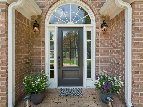 1441 Livingston Dr SW, Marietta, GA 30064