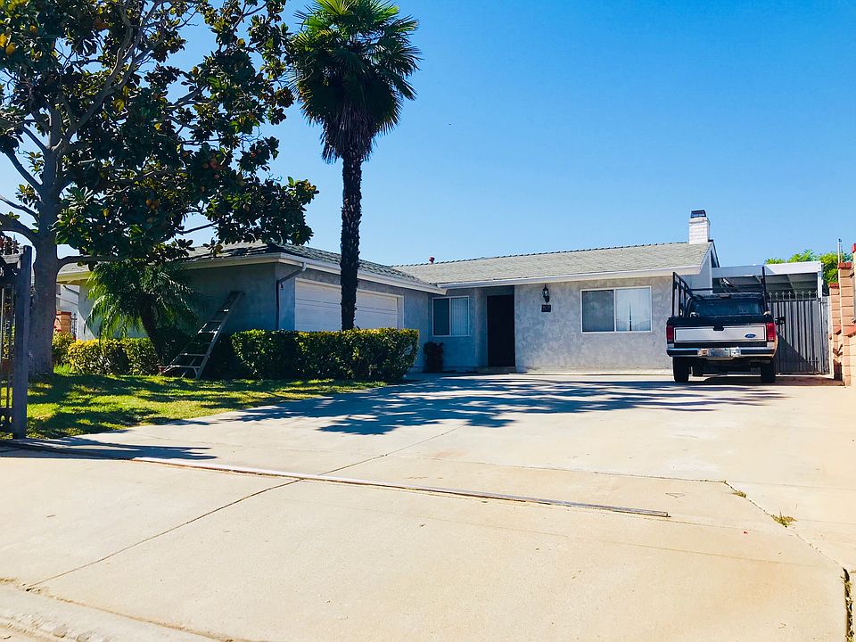 2nd image of 809 La Strada Dr