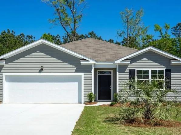 218 Elizabeth Dr, Brunswick, GA 31525