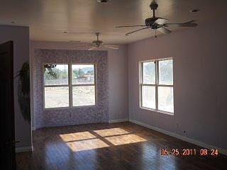 4th image of 115 S Stolen Boulevard