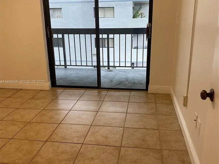 8811 SW 132nd Pl #309CW — Photo 4