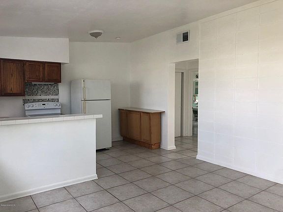3rd image of 355 Lee Ave #355