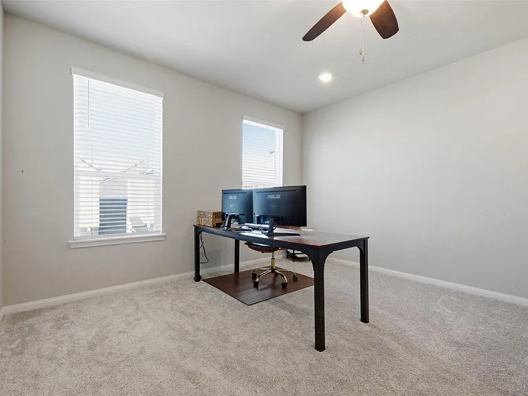 2406 Driftwood Trl — Photo 19
