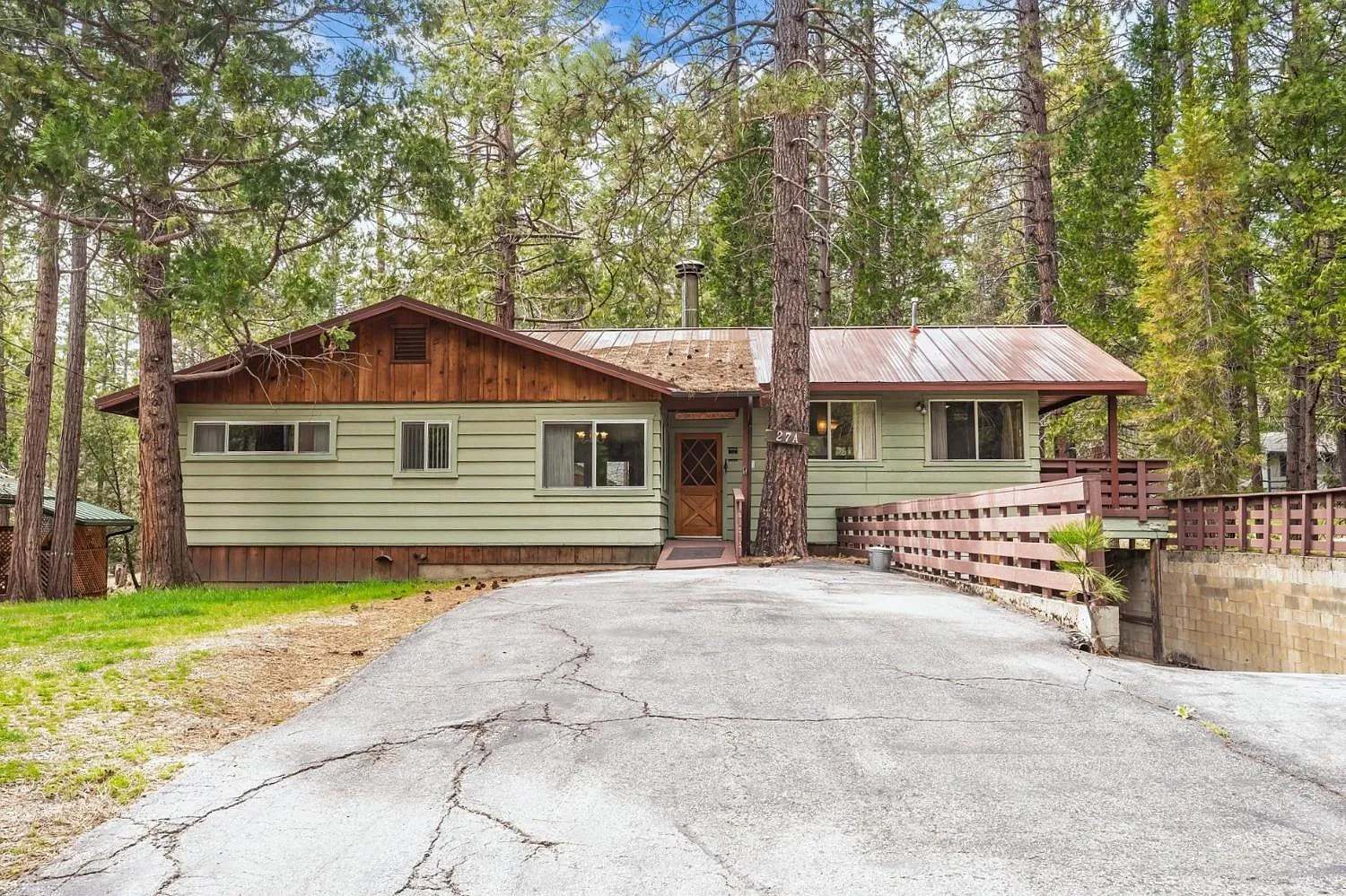 2643 E Bruce Rd photo 1