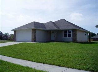 2644 E Delmar St, Springfield, MO 65804