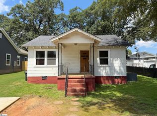 108 Brown St, Greer, SC 29650