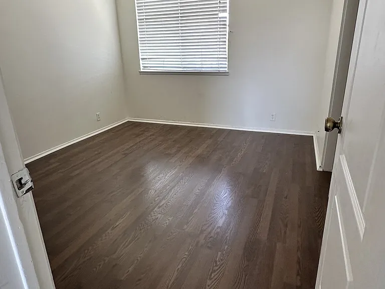 800 S Magnolia Ave — Photo 10