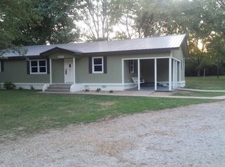 599 S Davis St, Pea Ridge, AR 72751