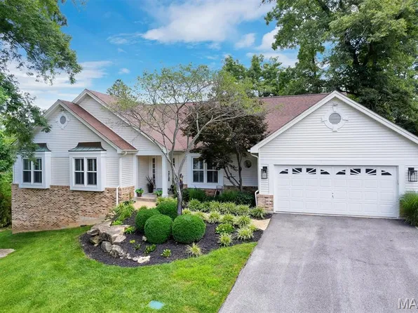 1506 Timber Point Ct, Chesterfield, MO 63017