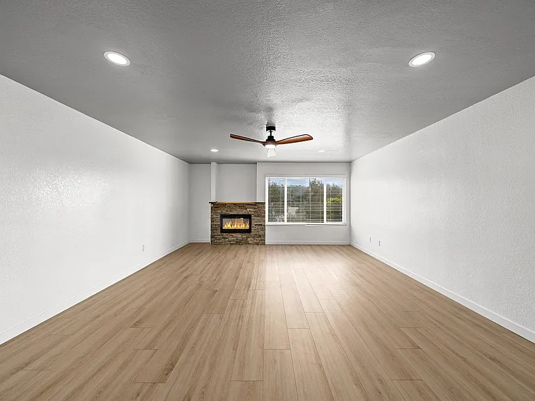 1101 Colusa St #3 — Photo 16