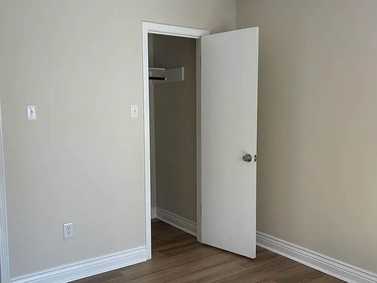 1916 Sugarloaf Dr — Photo 8