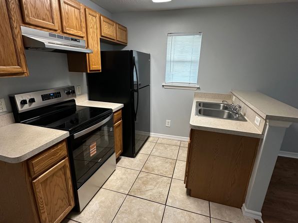 821 Ohio Ave APT 4