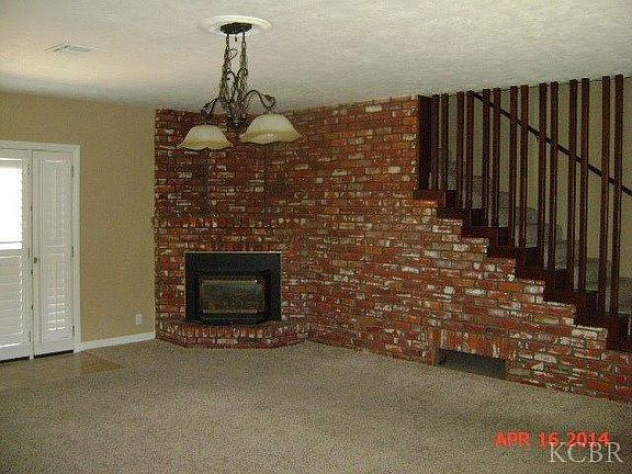 5th image of 425 Lotus Dr
