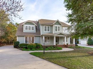 105 Poplin Ct, Cary, NC 27519