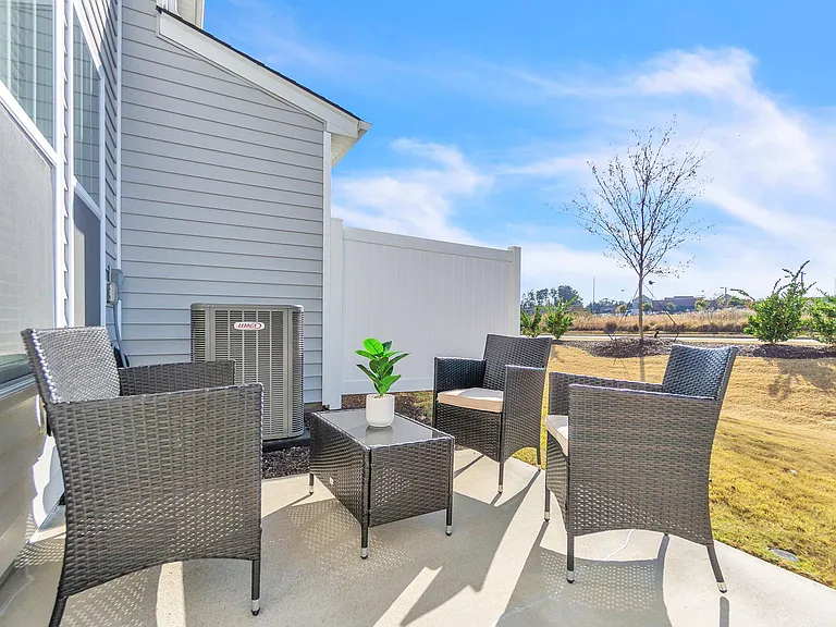 119 Shallons Dr — Photo 36