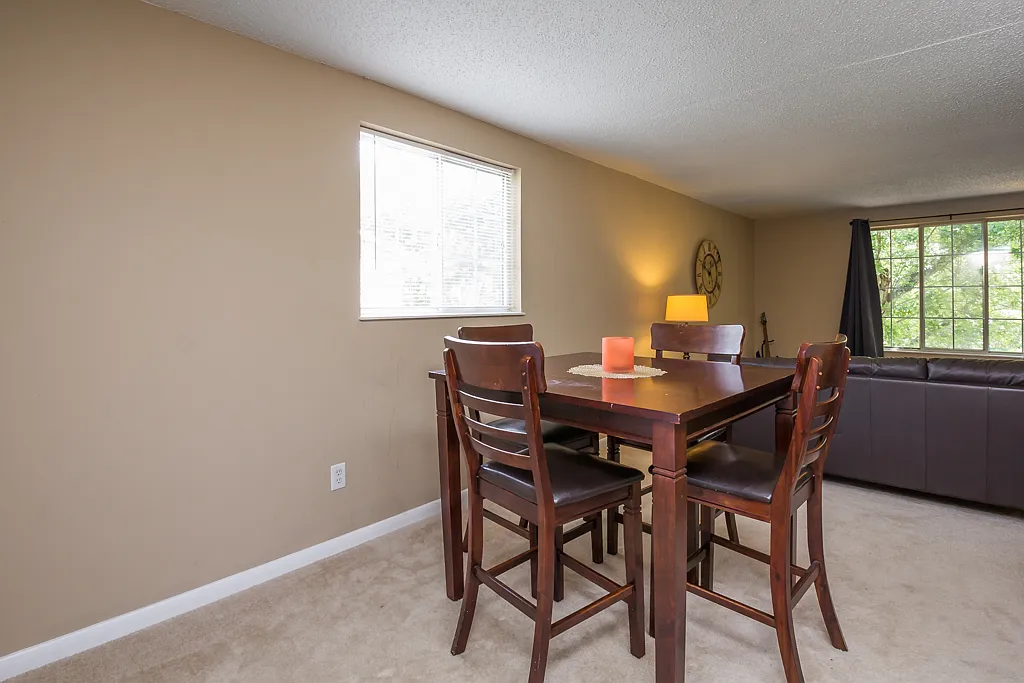 Five Cedars Rd, Charlotte — Photo 3