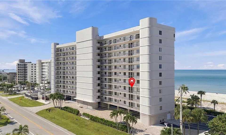 26300 Hickory Blvd #306