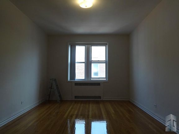2nd image of 1820 E 13th St APT 6G
