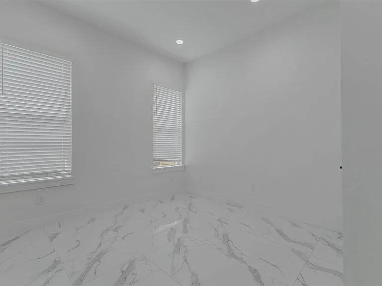 5705 Elysium St — Photo 9