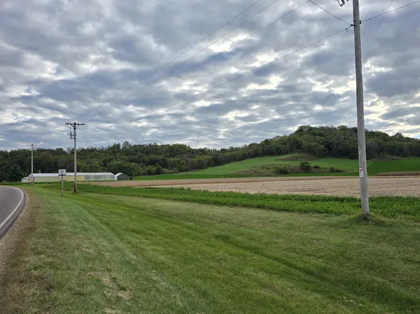 999 County Road C Rd, Spring Green, WI 53588