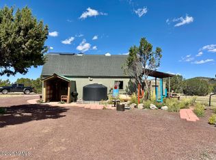 1688 E Utopia Trl, Williams, AZ 86046