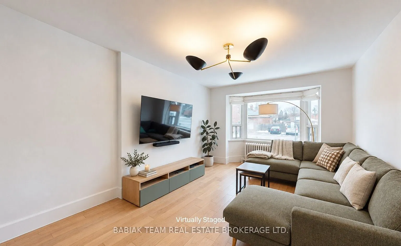 3 bed, $3,875 — Photo 3