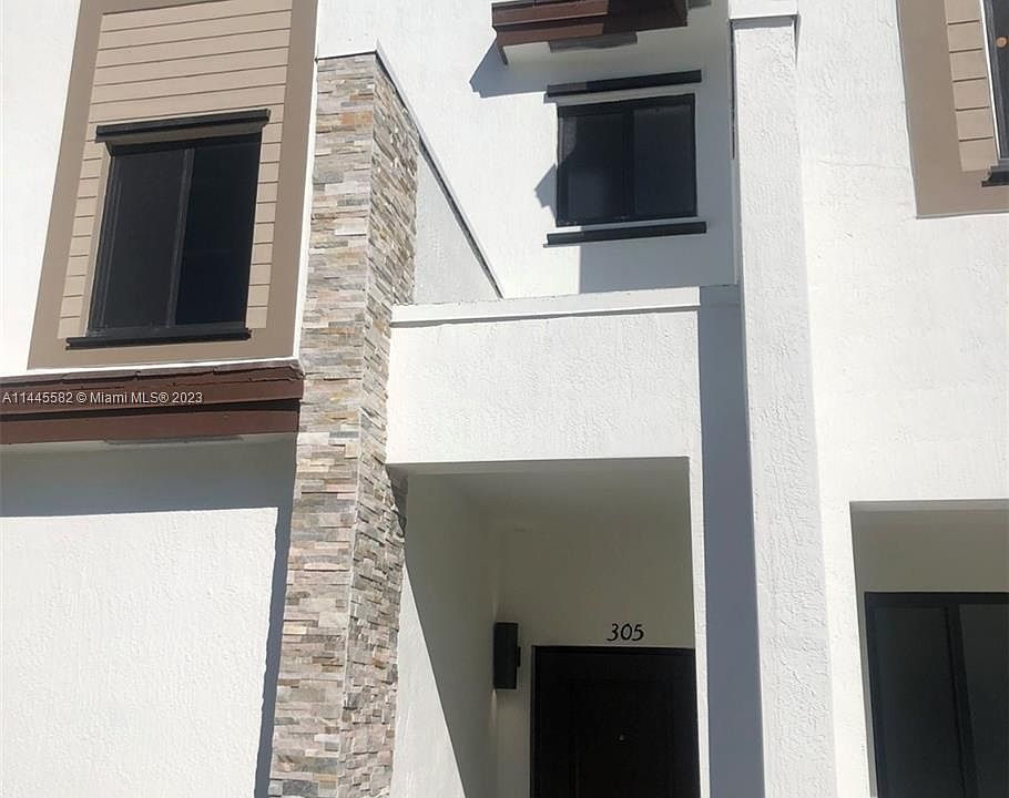 1st image of 305 NE 208th Ter #305