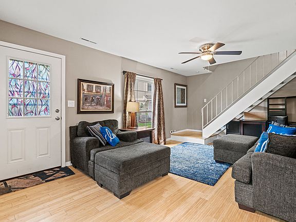 4th image of 1671 Williamsburg Ct APT B
