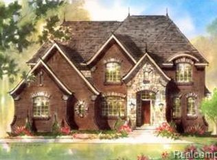 890 N Pemberton Rd, Bloomfield Hills, MI 48302