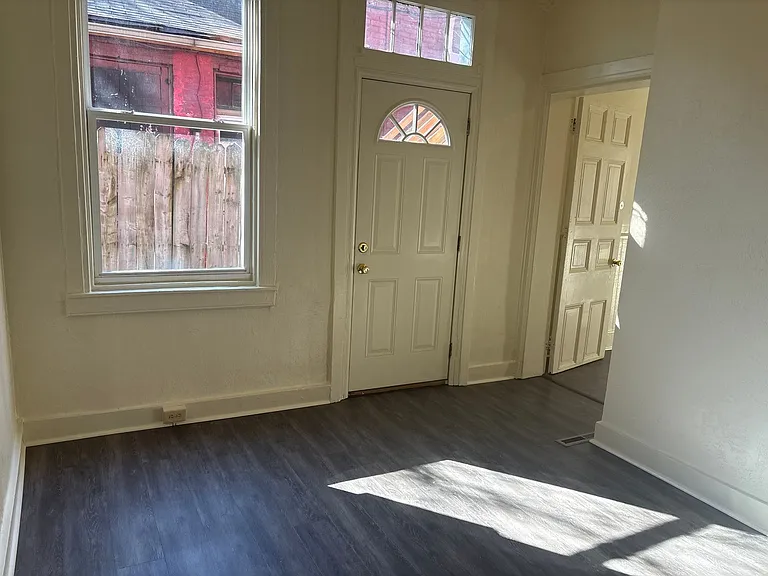 125 N Duke St #1 — Photo 6