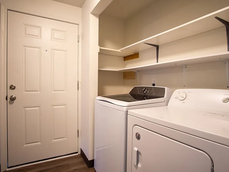 2628 NE Red Sunset Dr — Photo 18
