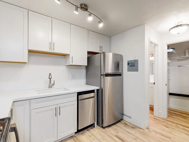 1355 N Gaylord St #2 — Photo 1
