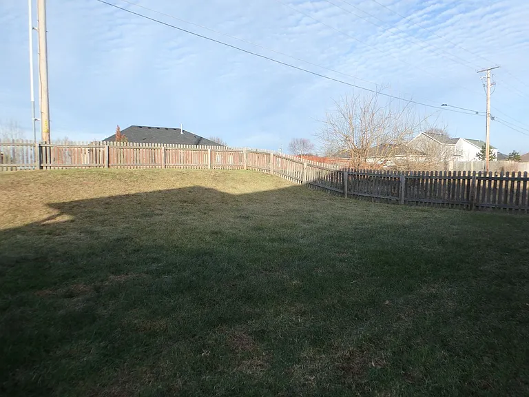 407 Golden Eagle Dr — Photo 24