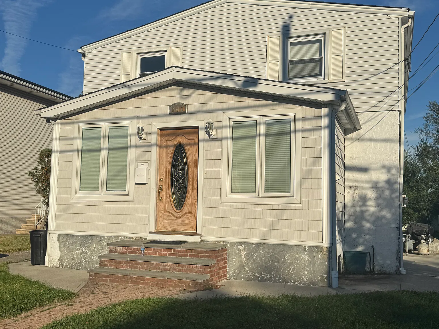 2 bed, 700 sqft, $3,400 — Photo 3