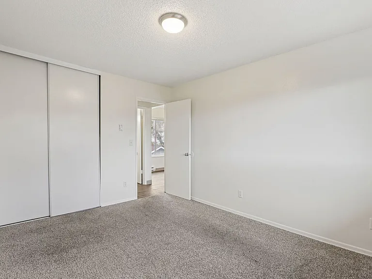 PARK PLACE APARTMENTS - YOUR HOME IS HERE! - UP TO 6 WEEKS FREE! — Photo 31