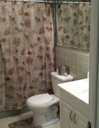 4th image of 7000 NW 186th St APT 4-127