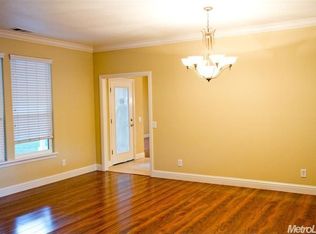 8522 Kermes Ave, Fair Oaks, CA 95628