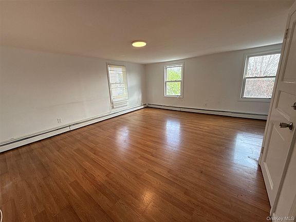 5th image of 49 1/2 Elm St Floor 2