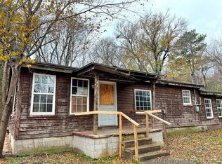 1127 Highway 82 N, Salina, OK 74365