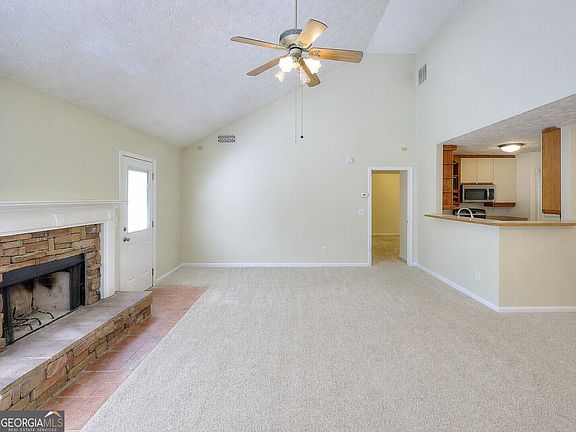 3rd image of 2875 New Hope Rd