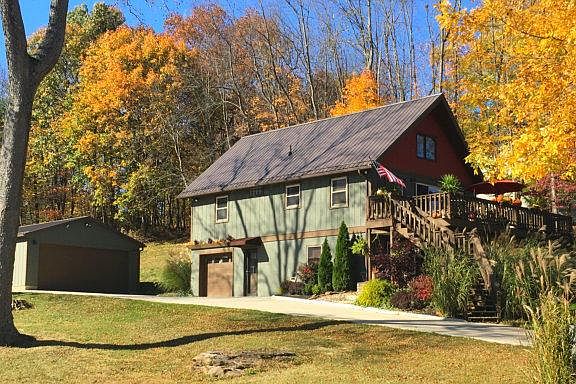 2nd image of 584 Baldwin Heights Cir
