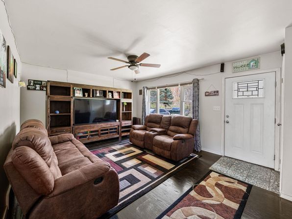 17746 Hartman St, South Bend, IN 46614